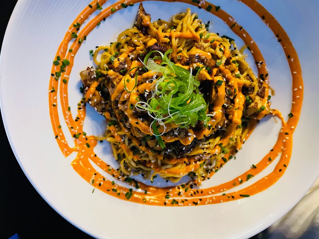 Bleu Kitchen Garlic Noodle Bar | restaurant | Parking, Parking lot, lot 7450 W Cheyenne Ave Suite 102, Las Vegas, NV 89129, USA | 7029923290 OR +1 702-992-3290