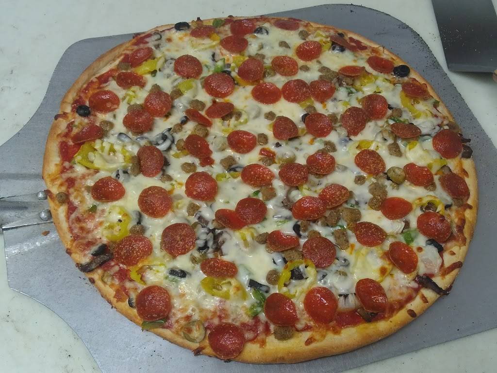 Whiffletree | restaurant | 28 Main St, Butler, OH 44822, USA | 4198833282 OR +1 419-883-3282