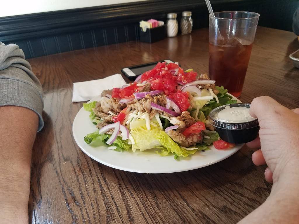 Strong & Co. | restaurant | 107 E Main St, Somerset, OH 43783, USA | 7408363105 OR +1 740-836-3105