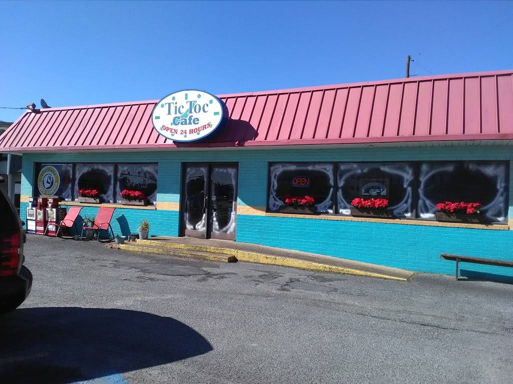 Tic-Toc Café | restaurant | 3205 36th St, Metairie, LA 70001, USA | 5048346272 OR +1 504-834-6272