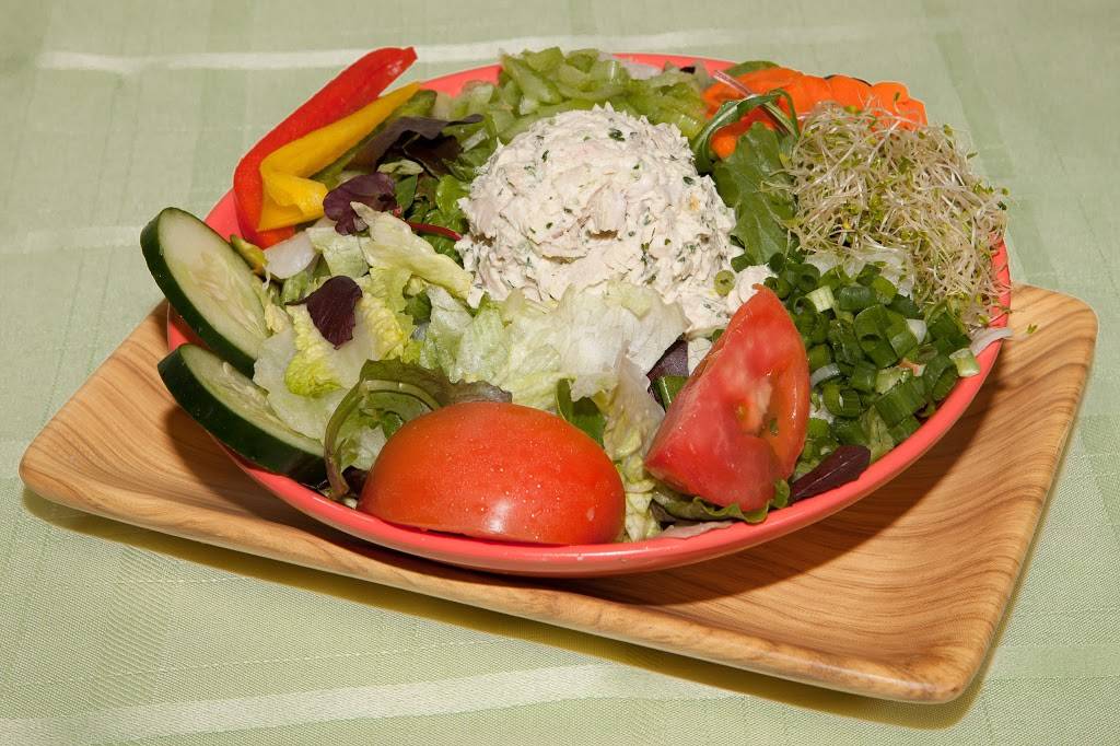 Claras Tidbits - Baymeadows | restaurant | 8535 Baymeadows Rd, Jacksonville, FL 32256, USA | 9045164144 OR +1 904-516-4144