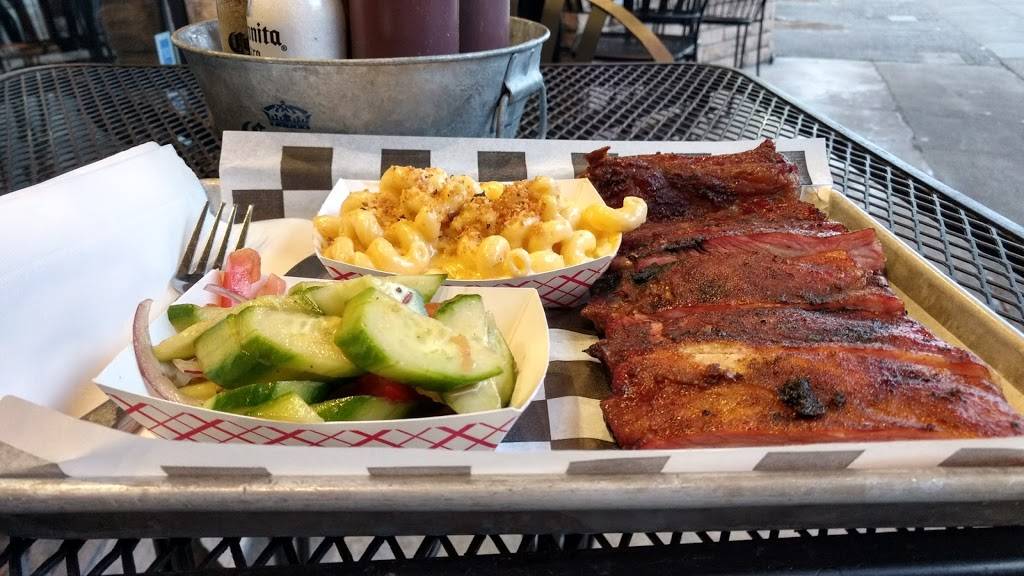 3 Pigs BBQ | restaurant | 1754 Laurel St, San Carlos, CA 94070, USA | 6505924227 OR +1 650-592-4227