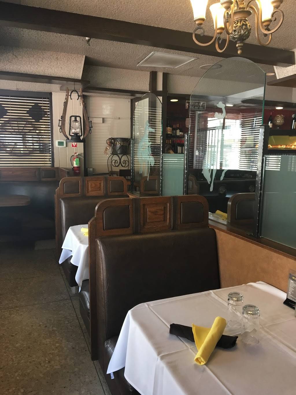 Joes Steak House and Grill | restaurant | 831 Van Ness Ave, Fresno, CA 93721, USA | 5594863536 OR +1 559-486-3536