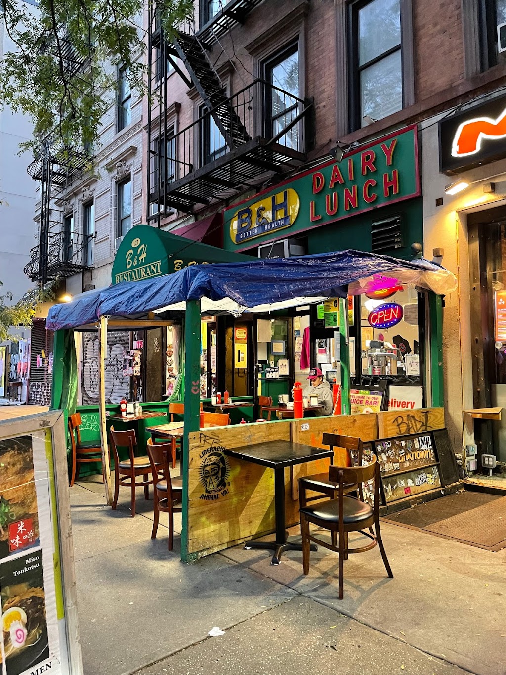 B&H Dairy | restaurant | 127 2nd Ave, New York, NY 10003, USA | 2125058065 OR +1 212-505-8065