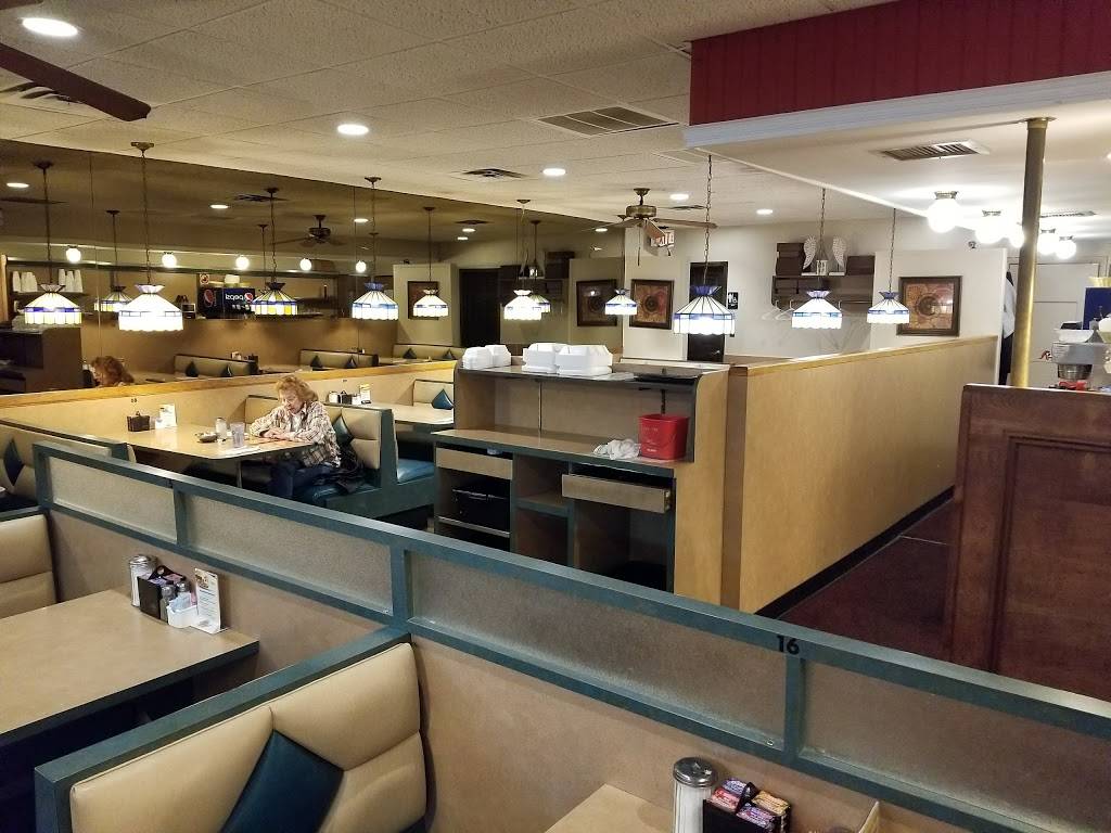 4 Points Diner | restaurant | 33145 Dequindre Rd, Troy, MI 48083, USA | 2485886110 OR +1 248-588-6110