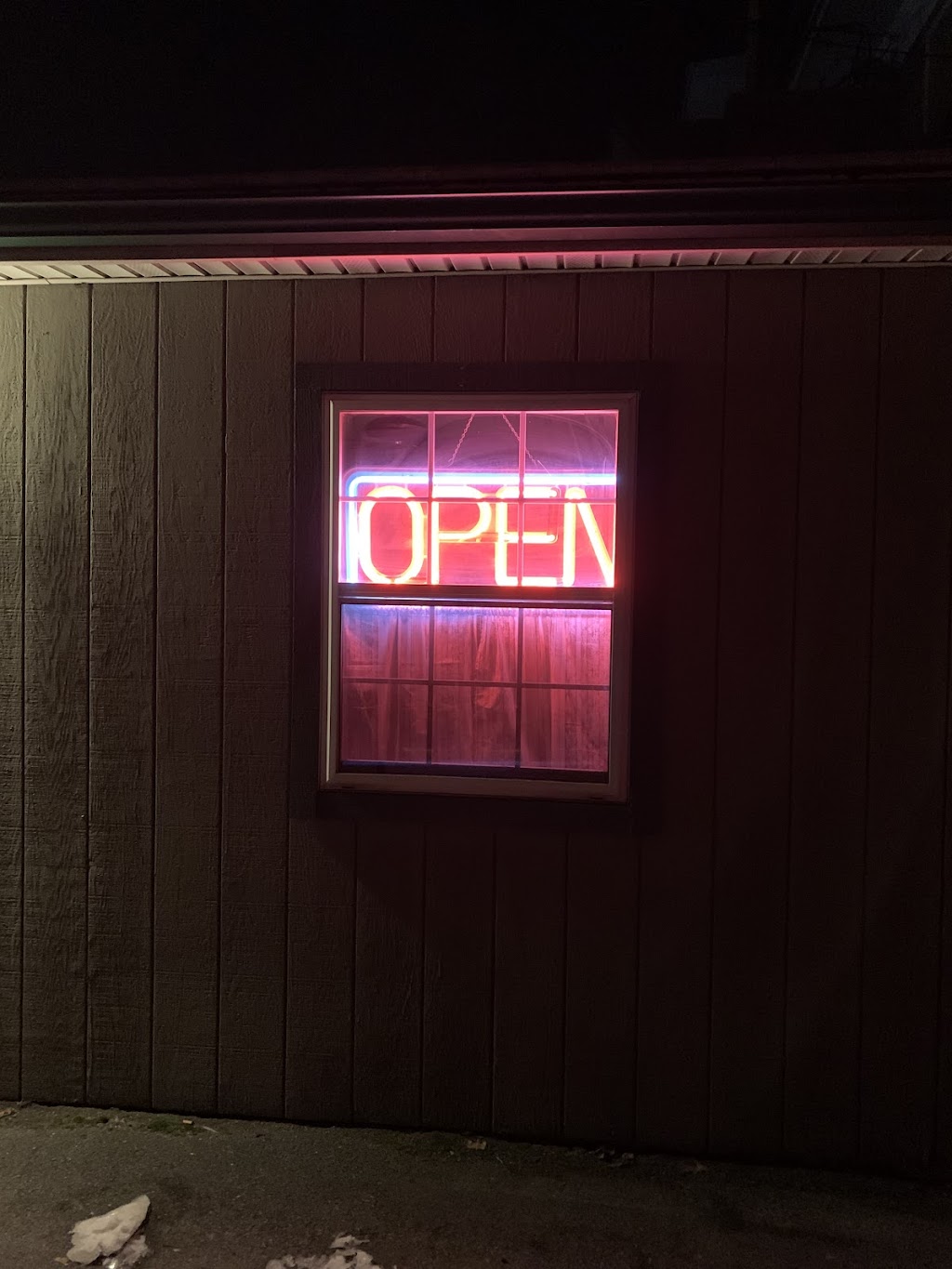 Pine Creek Cafe | cafe | 2 W Market St, Gratz, PA 17030, USA | 7173655027 OR +1 717-365-5027