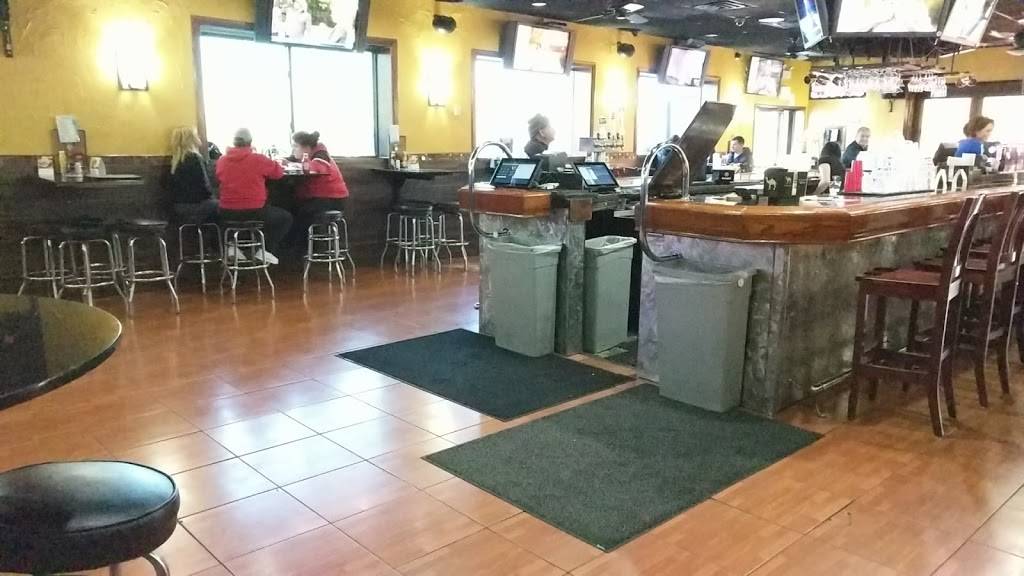 Skores Club Sports Bar and Grill | restaurant | 6764 W Forest Preserve Ave, Harwood Heights, IL 60706, USA | 7088676767 OR +1 708-867-6767