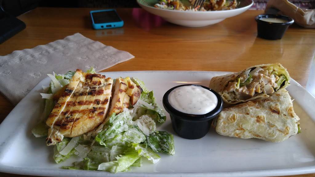 Applebees Grill + Bar | restaurant | 2700 E Central Texas Expy, Killeen, TX 76543, USA | 2545269711 OR +1 254-526-9711