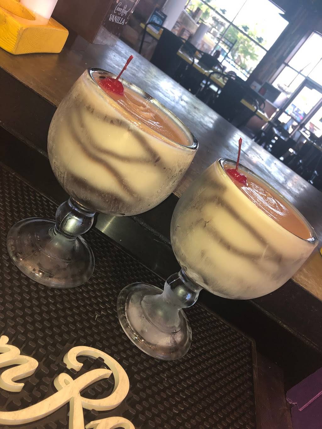 Fuzzys Taco Shop | restaurant | 3102 Hardy St Suite 10, Hattiesburg, MS 39401, USA | 6015799668 OR +1 601-579-9668