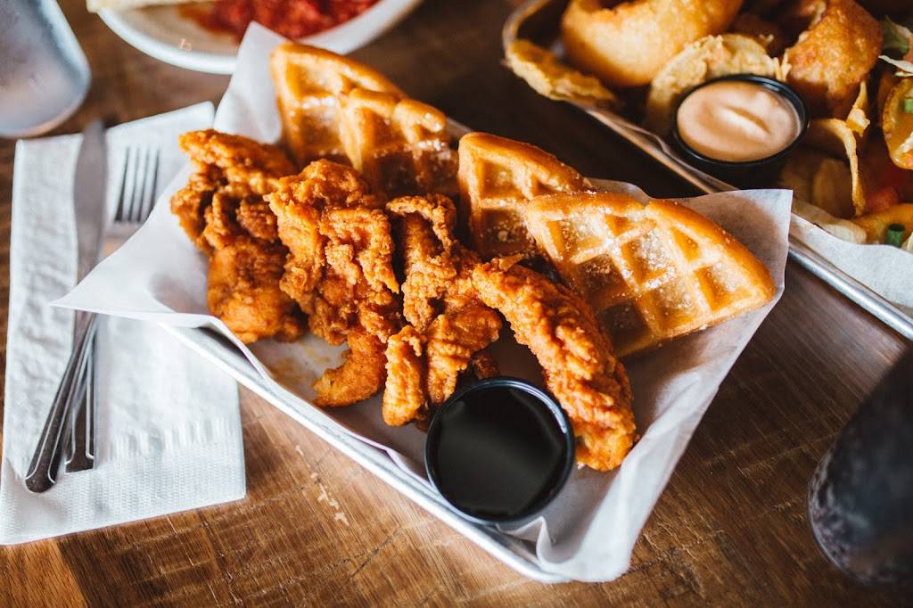 Hungry Buffalo | restaurant | 12762 Grey St, Logan, OH 43138, USA | 7403800088 OR +1 740-380-0088