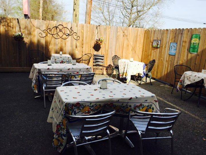 Southside Smokehouse & Grille | restaurant | 726 S Howard Ave, Landrum, SC 29356, USA | 8644574581 OR +1 864-457-4581