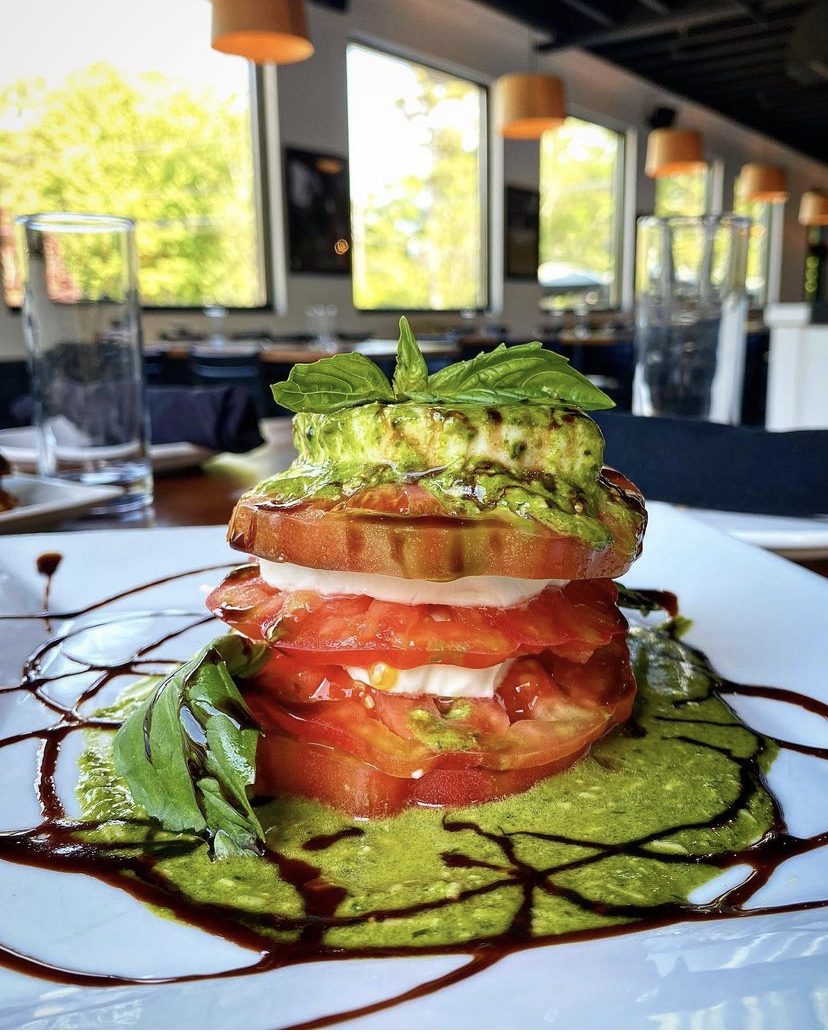 The Blacksmith | restaurant | 825 Washington St, Pembroke, MA 02359, USA | 7819243983 OR +1 781-924-3983