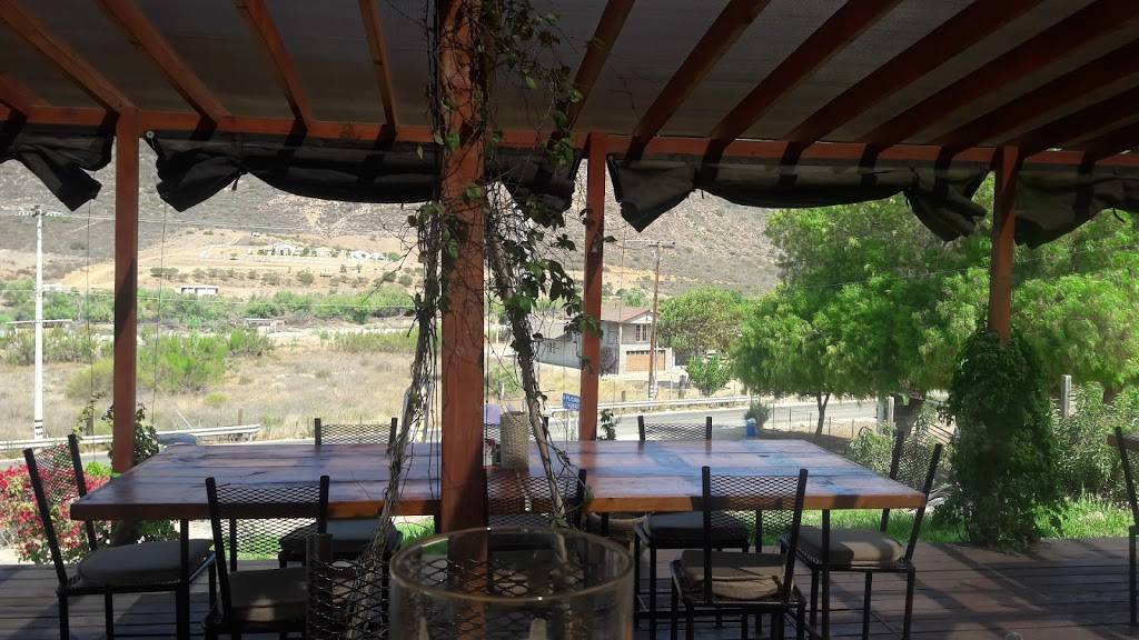 Jurassic Burger y Grill | restaurant | Carretera El Tigre Km13.5, San Marcos, 21188 Ensenada, B.C., Mexico | 016643105211 OR +52 664 310 5211