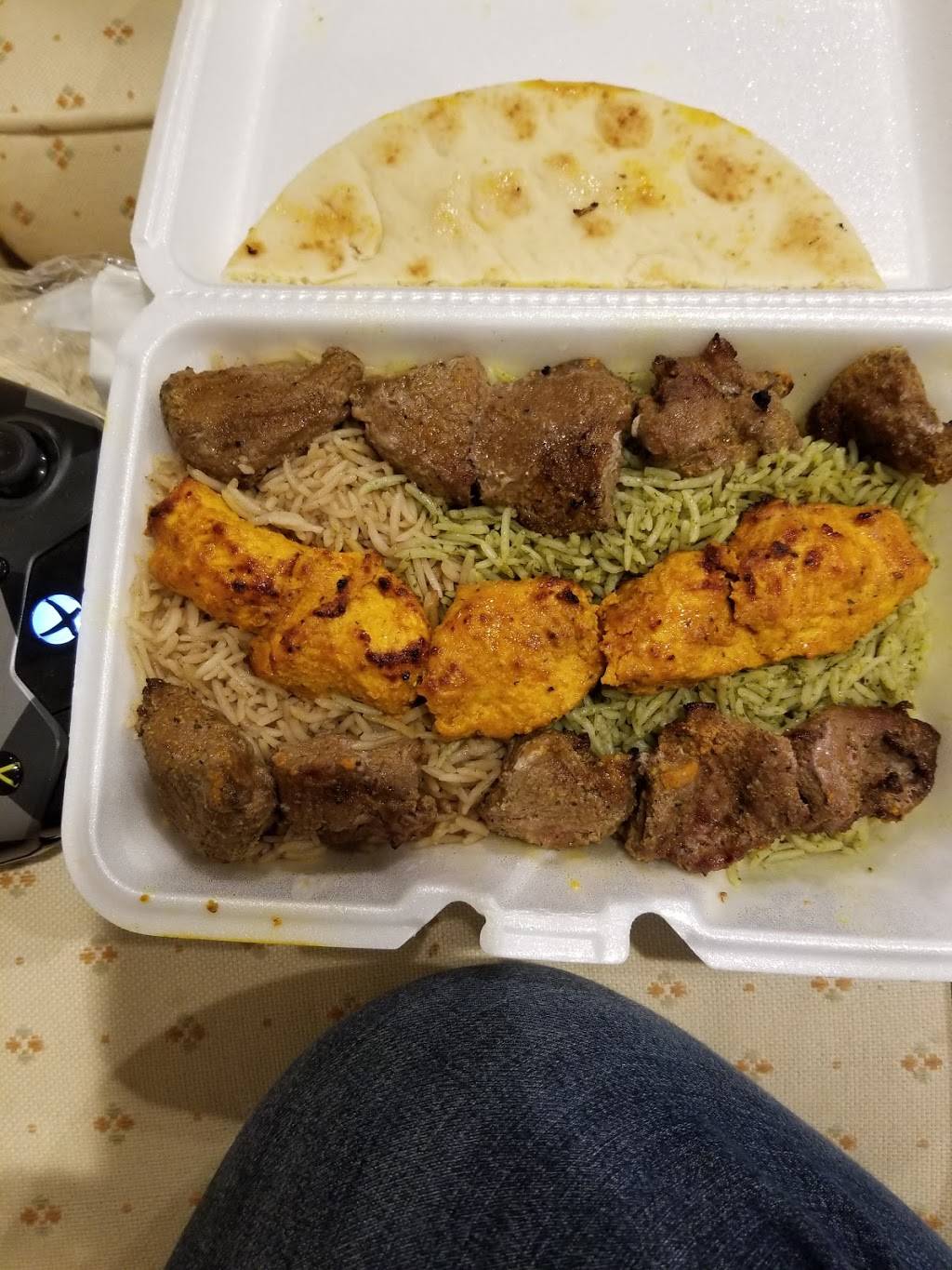 Halal Gyro Kabob House | restaurant | 240 E Delaware Ave, Newark, DE 19711, USA | 3022867831 OR +1 302-286-7831