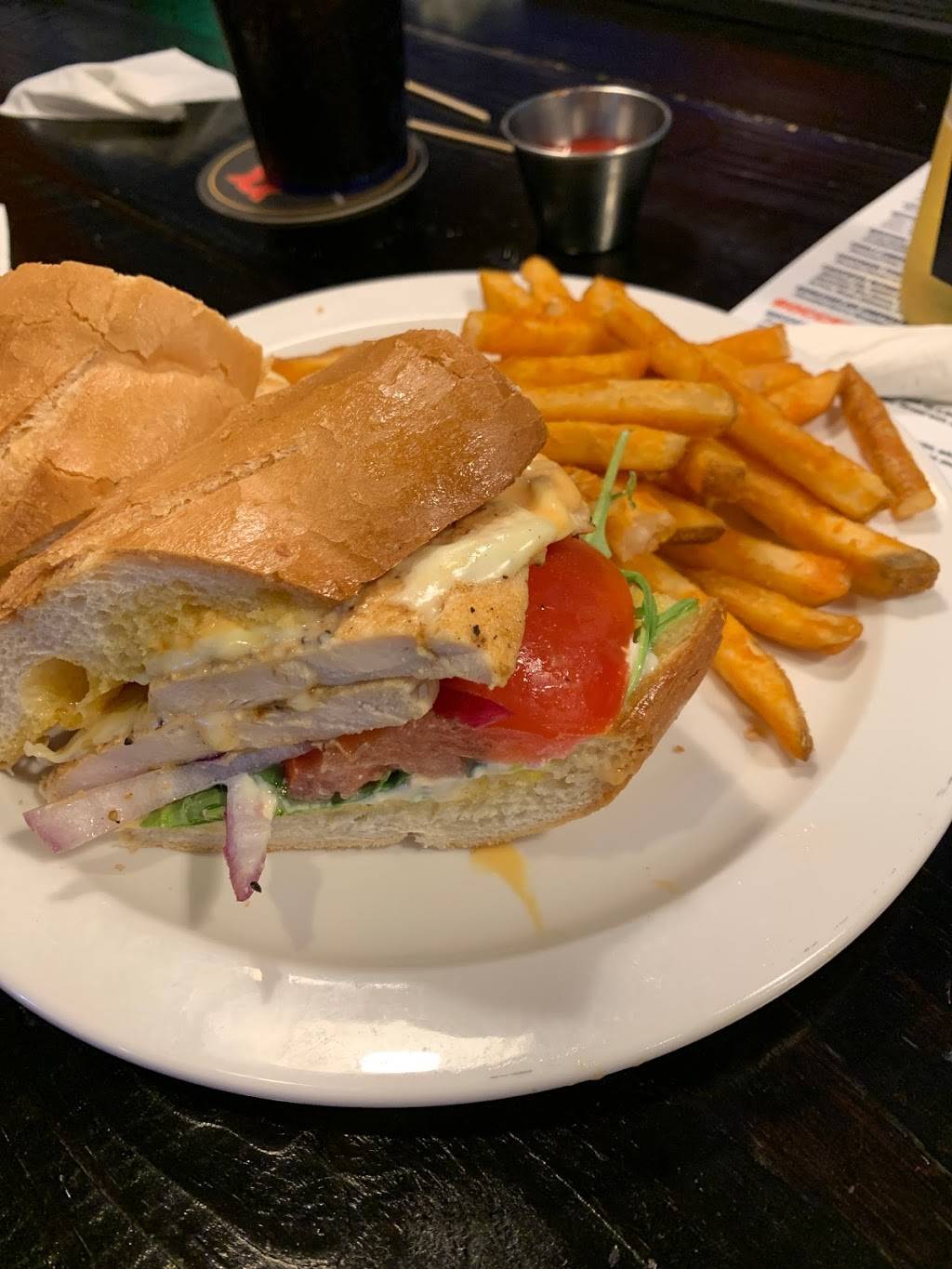 Soccer City 901 | restaurant | 5560 Shelby Oaks Dr, Memphis, TN 38134, USA | 9012401415 OR +1 901-240-1415