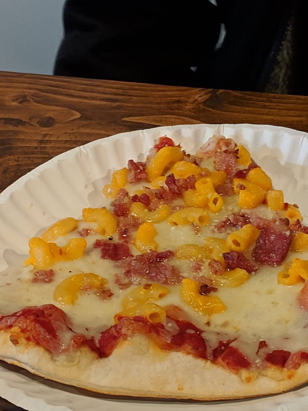 Sextons Pizza | restaurant | 8005 E Broad St, Reynoldsburg, OH 43068, USA | 6147516464 OR +1 614-751-6464