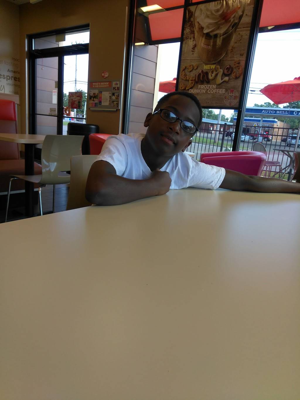 Dunkin | cafe | 1723 E Broad St, Statesville, NC 28625, USA | 9802232807 OR +1 980-223-2807