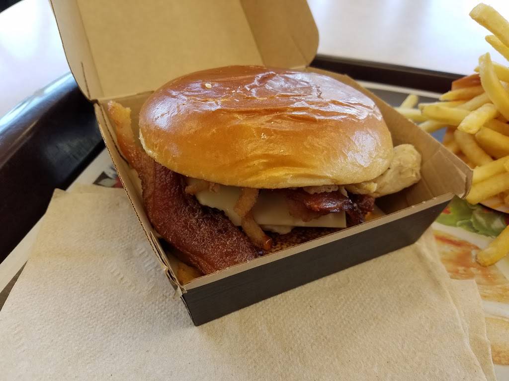 McDonalds | cafe | 4635 N 72nd St, Omaha, NE 68134, USA | 4025730077 OR +1 402-573-0077