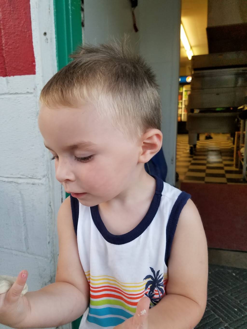 Rolling Dough Pizzeria | restaurant | 7 W Walnut St, Marengo, OH 43334, USA | 4192533006 OR +1 419-253-3006