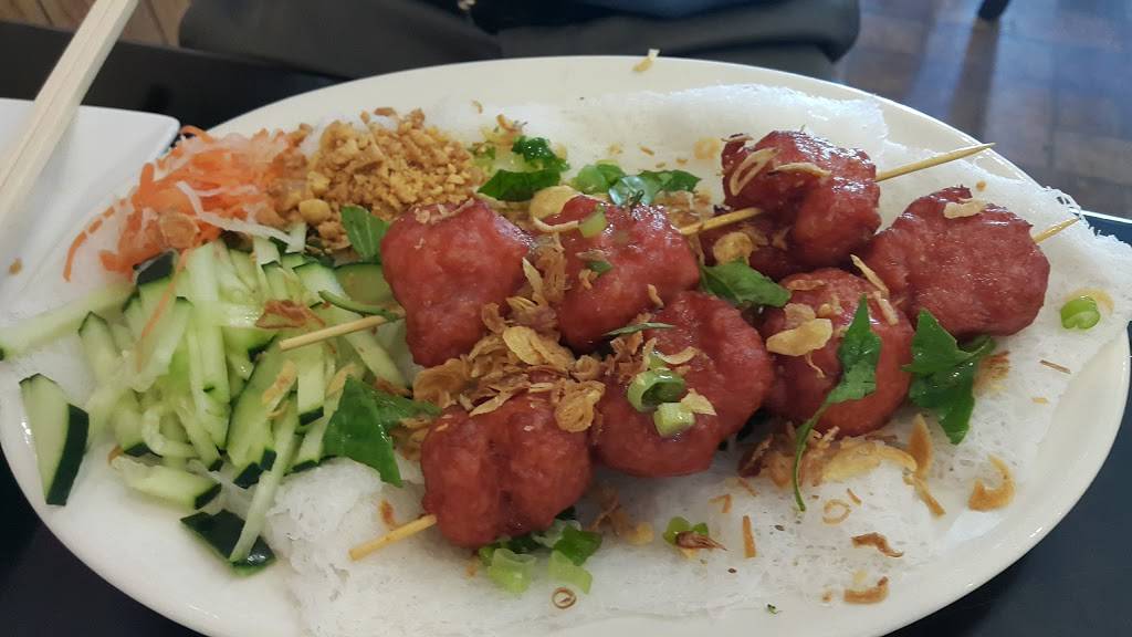 Phuong Trang | restaurant | 8072 Brooklyn Blvd, Brooklyn Park, MN 55445, USA | 7634250009 OR +1 763-425-0009