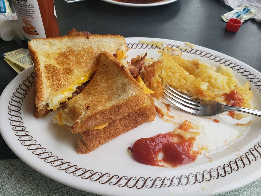 Waffle House | meal takeaway | 613 Jupiter Rd, Plano, TX 75074, USA | 9726330234 OR +1 972-633-0234