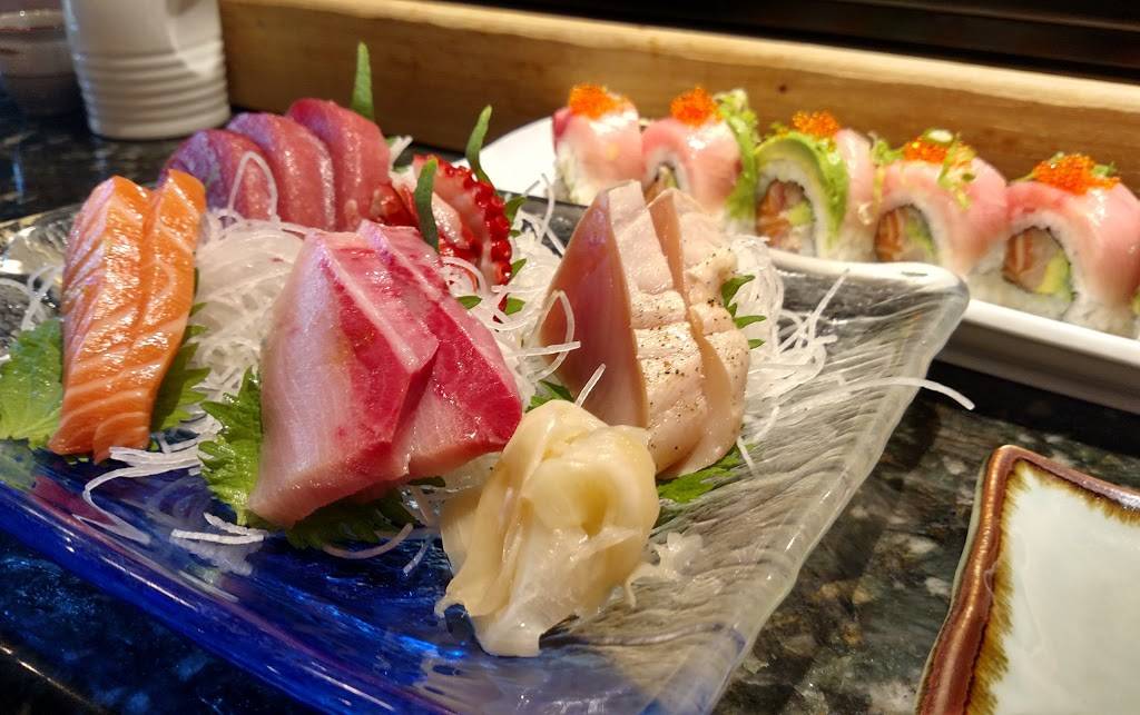 Kampai Sushi & Grill | restaurant | 171 Branham Ln #3, San Jose, CA 95136, USA | 4083659000 OR +1 408-365-9000