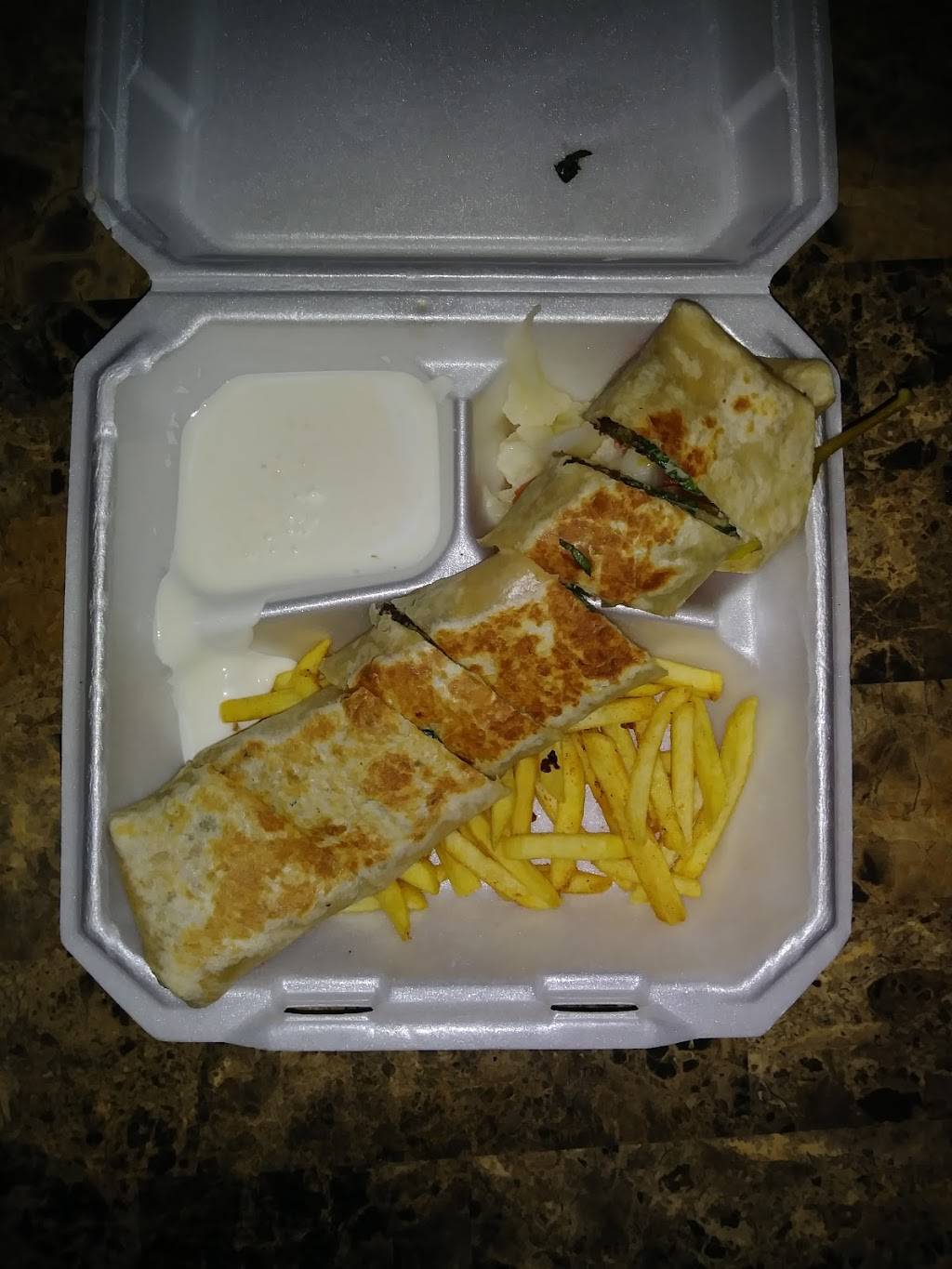 Abu Omar Halal SA | restaurant | 7038 UTSA Boulevard, San Antonio, TX 78249, USA | 2104398514 OR +1 210-439-8514