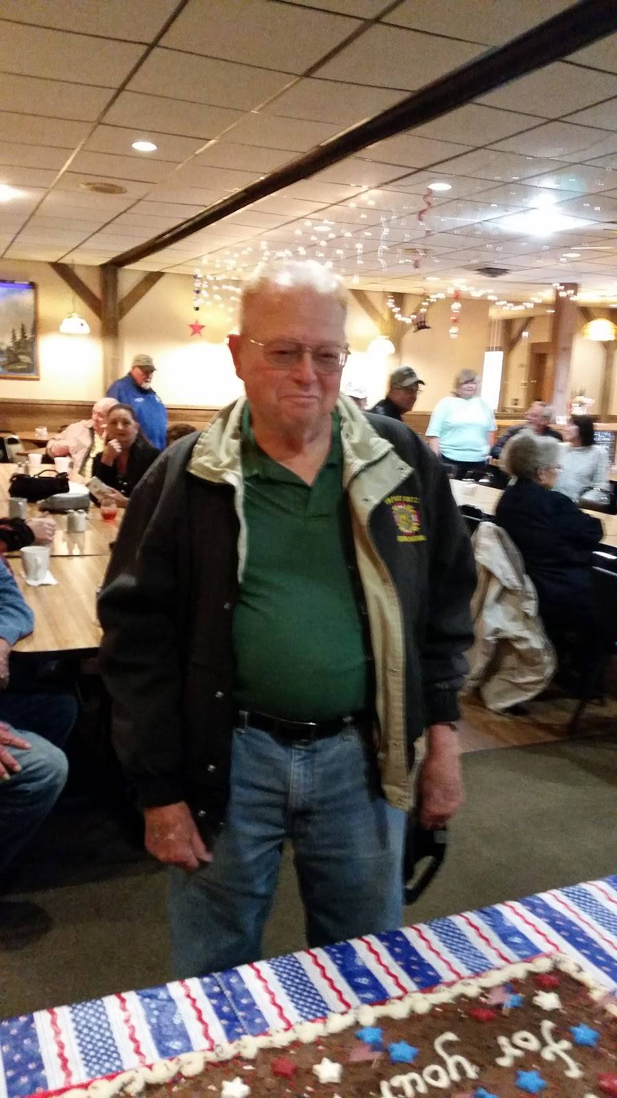 Bremen VFW Post 8972 / American Legion Post 191 | restaurant | 1940, 1750 W Plymouth St, Bremen, IN 46506, USA | 5745464971 OR +1 574-546-4971