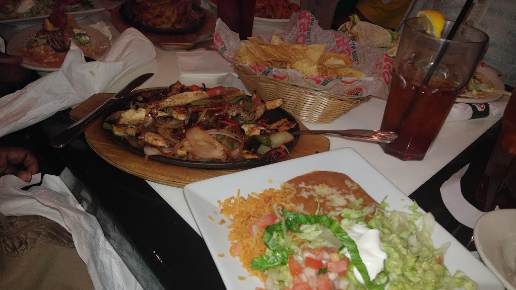 El Paso Mexican Grill | restaurant | 3419 Pemberton Square Blvd, Vicksburg, MS 39180, USA | 6017385234 OR +1 601-738-5234