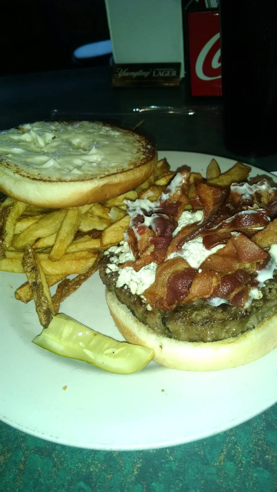 McBs Bar & Grill | restaurant | 815 Lake Harbour Dr, Ridgeland, MS 39157, USA | 6019568362 OR +1 601-956-8362