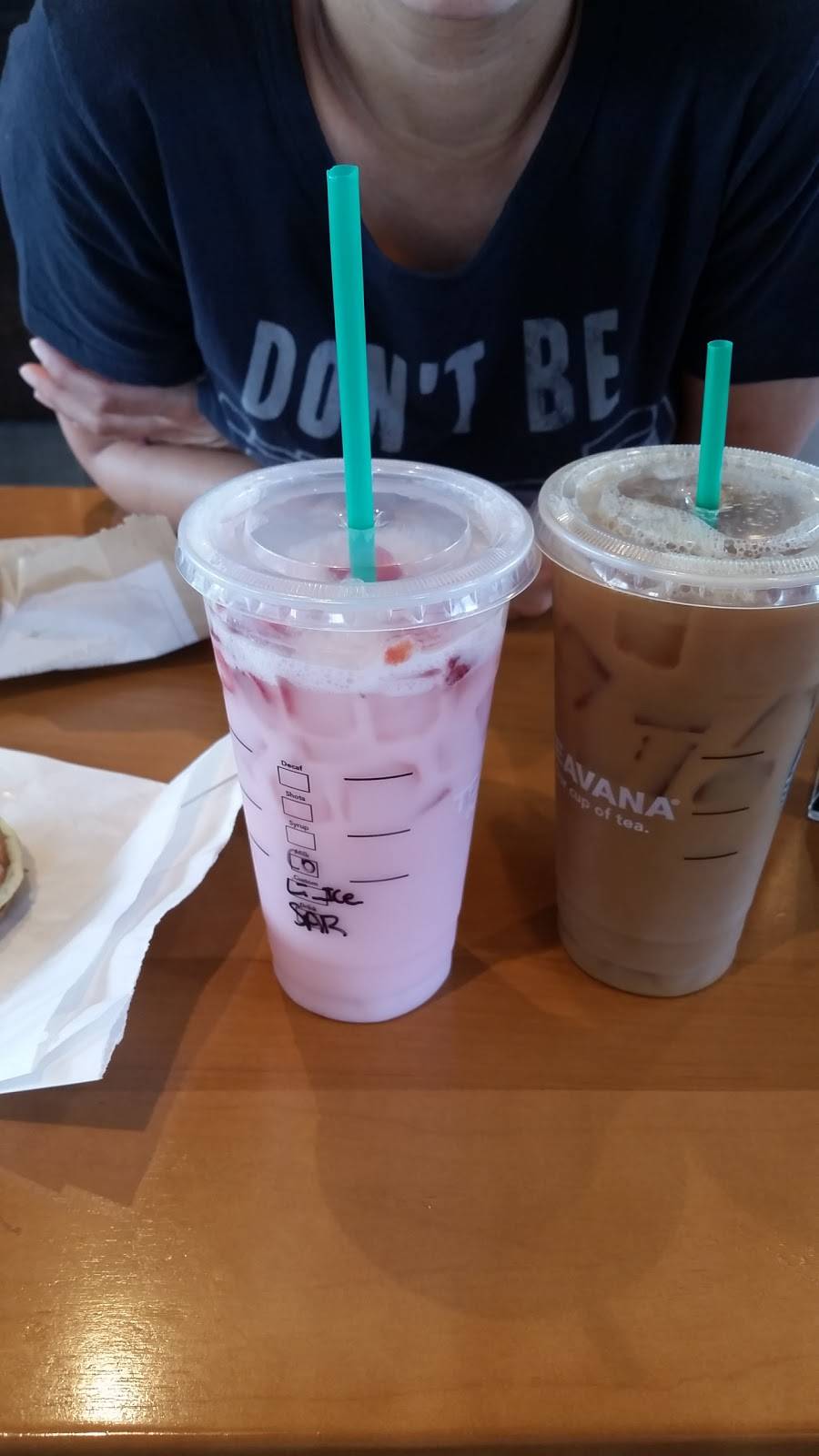 Starbucks | cafe | 85 W Main St, Hopkinton, MA 01748, USA | 5082442659 OR +1 508-244-2659