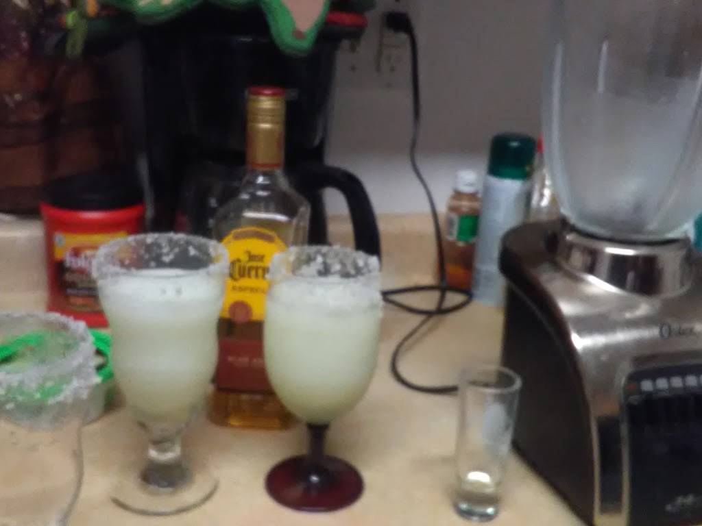 El Pollo Dorado | restaurant | 277 E Baseline Rd, Rialto, CA 92376, USA | 9098731855 OR +1 909-873-1855