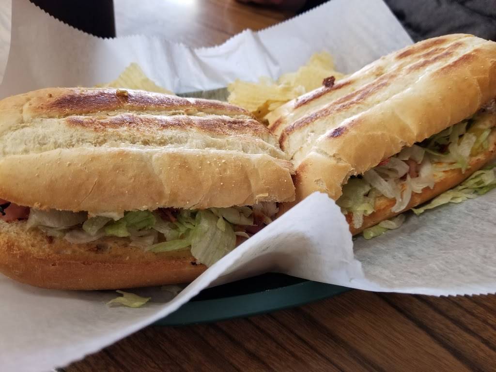 Pizza Shack | restaurant | 527 W Main St, Butler, IN 46721, USA | 2608680018 OR +1 260-868-0018