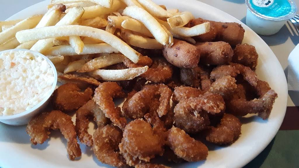 Clock Family Restaurant | restaurant | 1690 E Main St, Duncan, SC 29334, USA | 8644869922 OR +1 864-486-9922