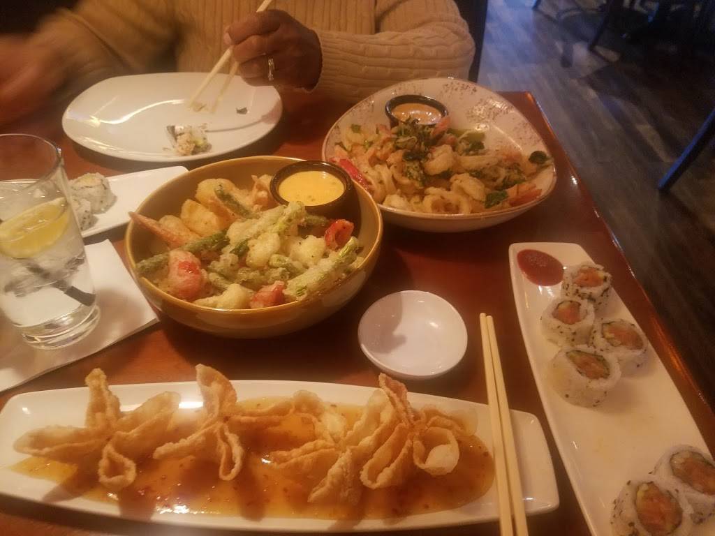 P.F. Changs | restaurant | 40762 Winchester Rd Ste #400, Temecula, CA 92591, USA | 9512966700 OR +1 951-296-6700