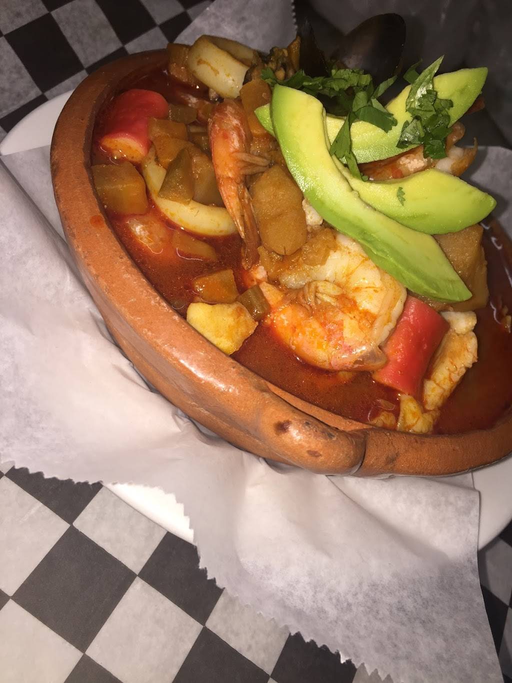 El Hidalguense | restaurant | 1686 Clearwater Largo Rd N, Clearwater, FL 33756, USA | 7272219318 OR +1 727-221-9318