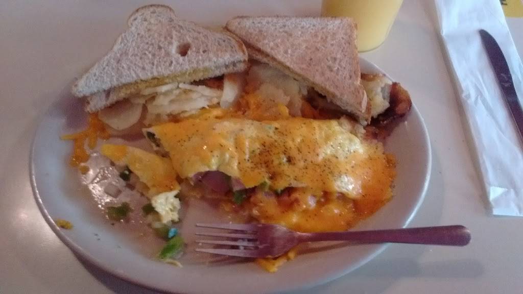 Mary Bs Diner | restaurant | 2212 Pike St, Parkersburg, WV 26101, USA | 3044220522 OR +1 304-422-0522