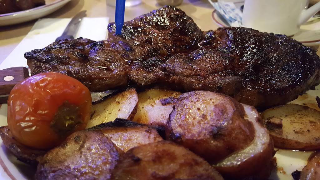 Arthurs Steakhouse & Pub | restaurant | 644 Georges Rd, North Brunswick Township, NJ 08902, USA | 7328281117 OR +1 732-828-1117