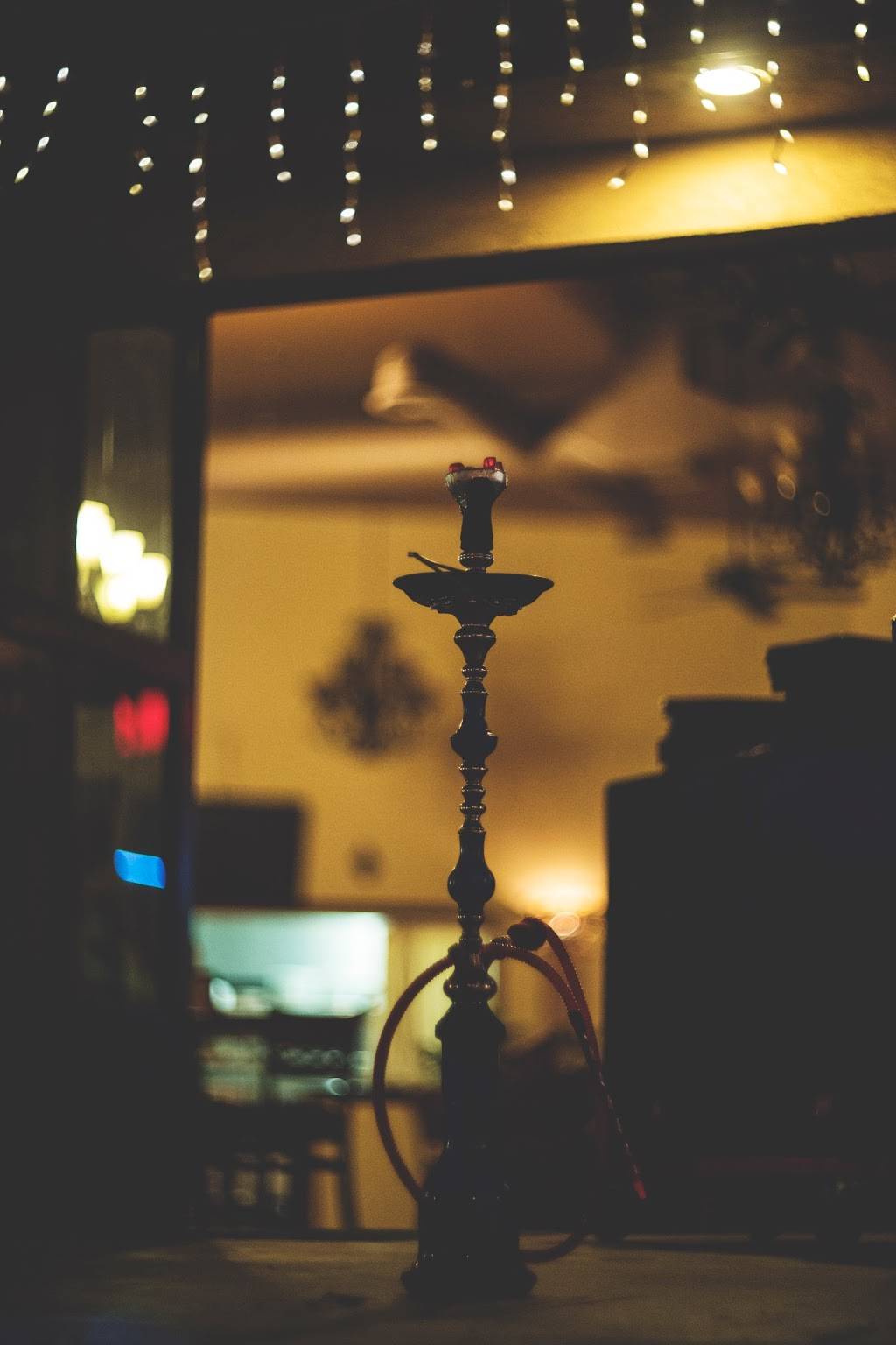 Pyramido Mediterranean Grill and Hookah Lounge | restaurant | 4907 Lankershim Blvd, North Hollywood, CA 91601, USA | 8187610900 OR +1 818-761-0900