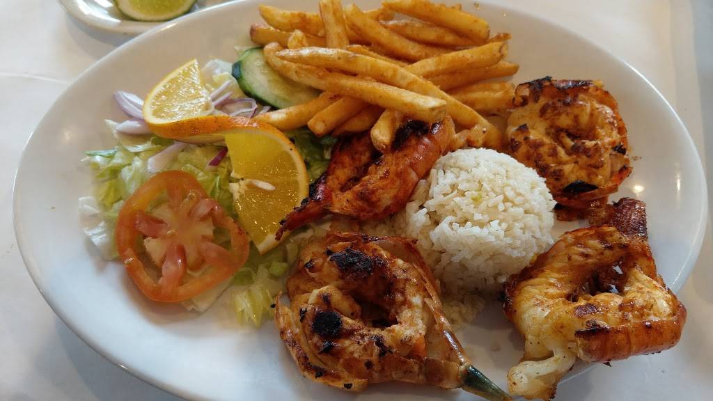 Lobo De Mar Restaurant | restaurant | 5503 W Cermak Rd, Cicero, IL 60804, USA | 7082989182 OR +1 708-298-9182