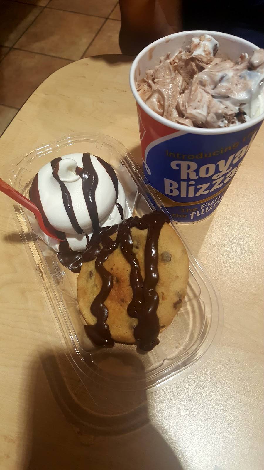 Dairy Queen Grill & Chill | restaurant | 14532 E Colonial Dr, Orlando, FL 32826, USA | 4077454088 OR +1 407-745-4088