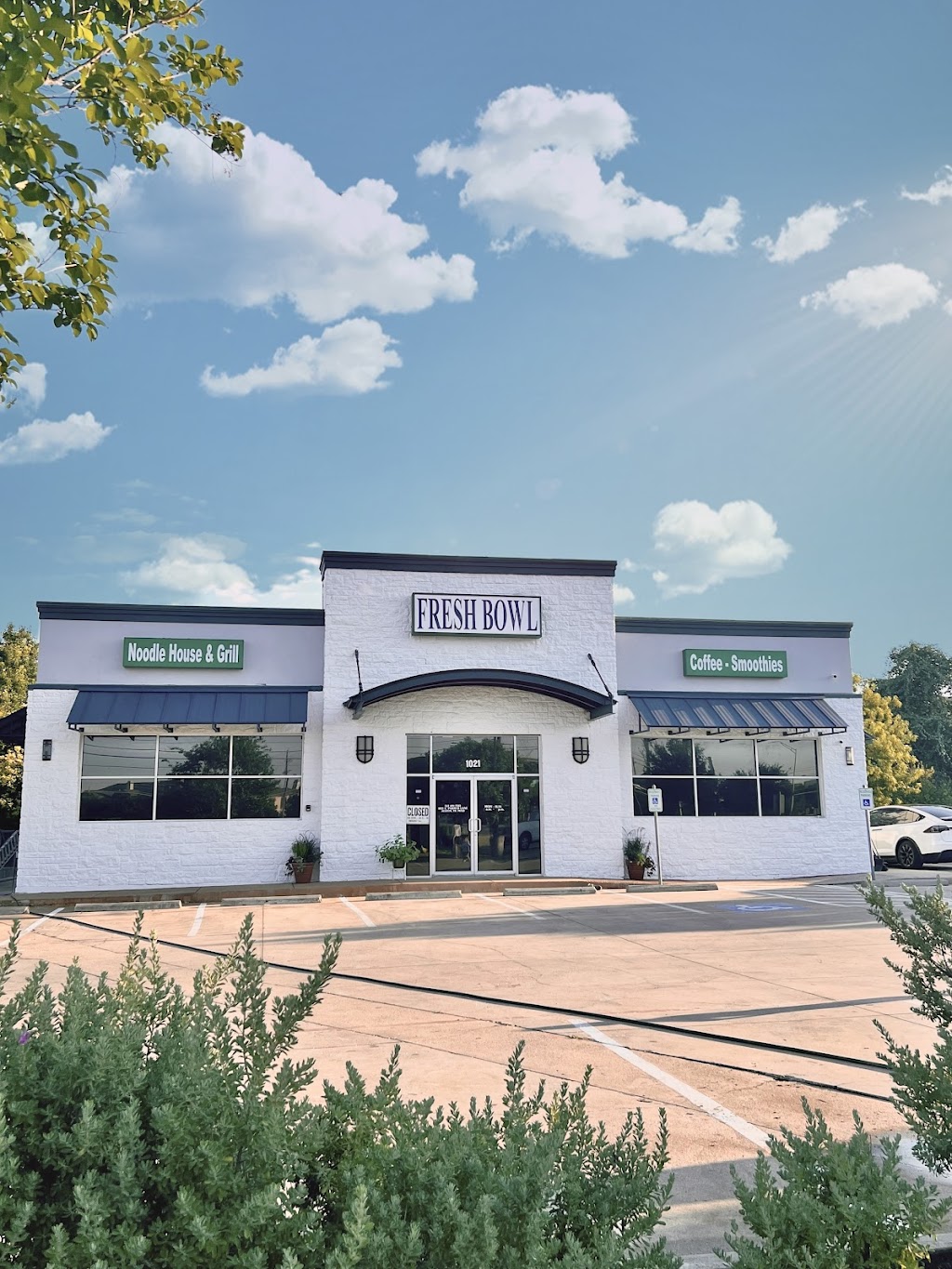 Fresh Bowl | restaurant | 1021 E Parmer Ln, Austin, TX 78753, USA | 7372430259 OR +1 737-243-0259