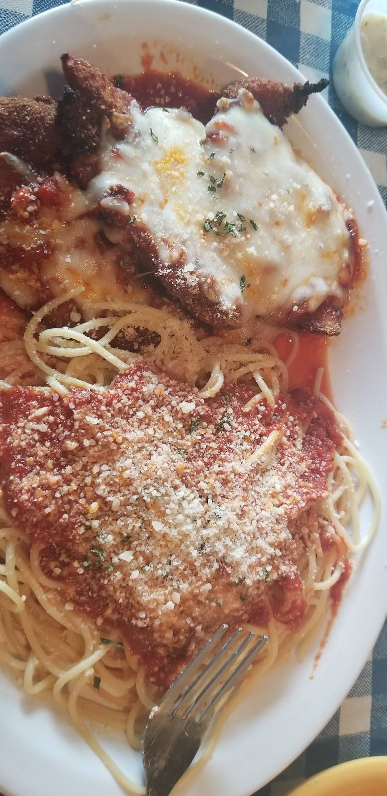 Foxy Fox Pizza | restaurant | 5878 E Lake Pkwy, McDonough, GA 30253, USA | 6785831158 OR +1 678-583-1158