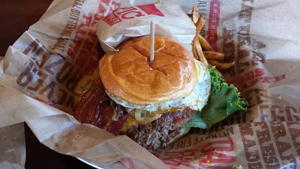 Epic Burger | restaurant | 4999 Old Orchard Shop Center East Ring Rd, Skokie, IL 60077, USA | 8479339013 OR +1 847-933-9013