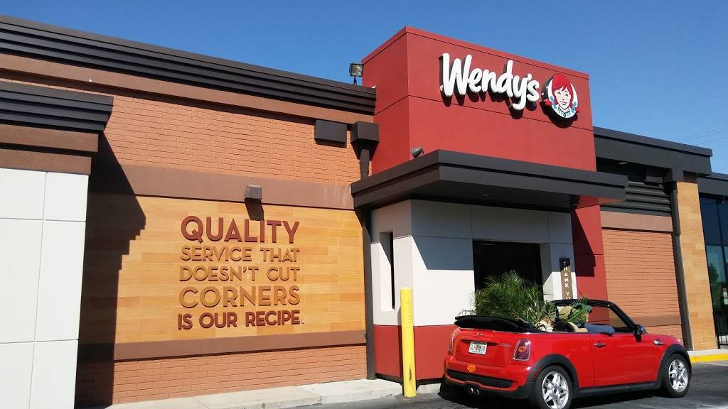 Wendys | restaurant | 3725 Sun City Center Blvd, Ruskin, FL 33573, USA | 8136336611 OR +1 813-633-6611