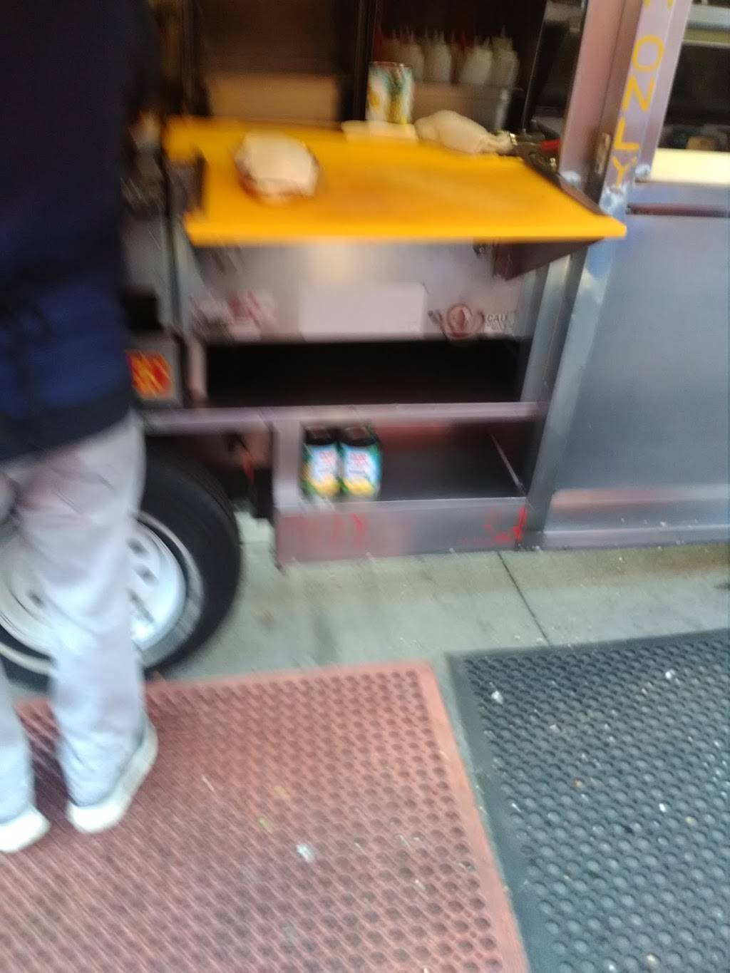 Tortas Gigantes | restaurant | 1830 Slauson Ave, Vernon, CA 90058, USA | 3234832047 OR +1 323-483-2047