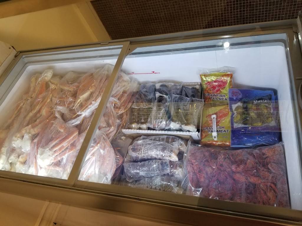 MR. SEAS FISH & CHICKEN | restaurant | 309 W 7th St, Wilmington, DE 19801, USA | 3025023801 OR +1 302-502-3801