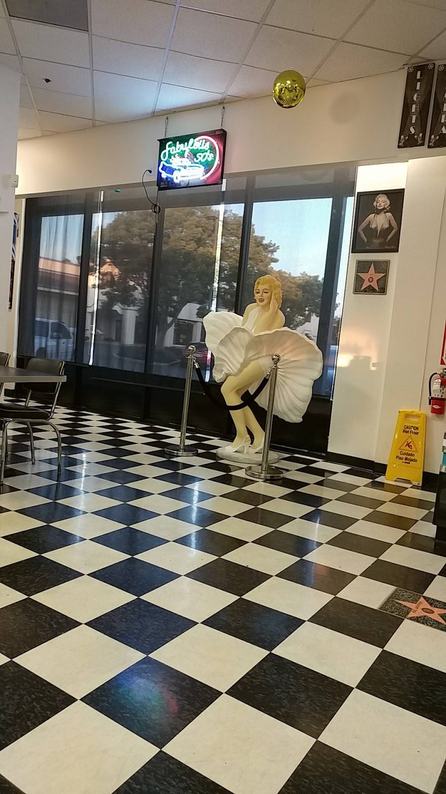 Chubbys Diner | restaurant | 265 W Louise Ave, Manteca, CA 95336, USA | 2098241546 OR +1 209-824-1546