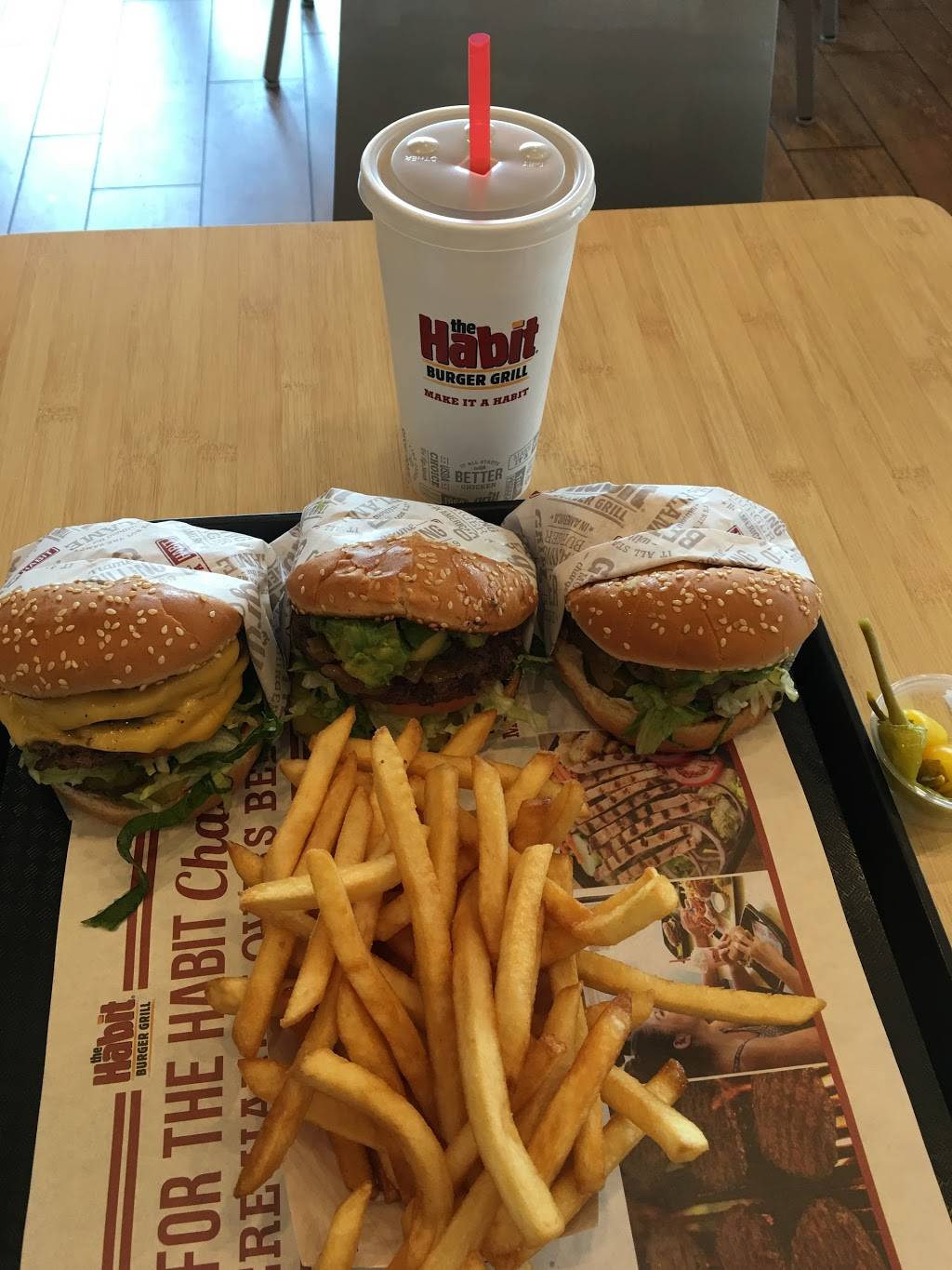 The Habit Burger Grill | meal takeaway | 19223 Golden Valley Rd, Santa Clarita, CA 91387, USA | 6612521487 OR +1 661-252-1487