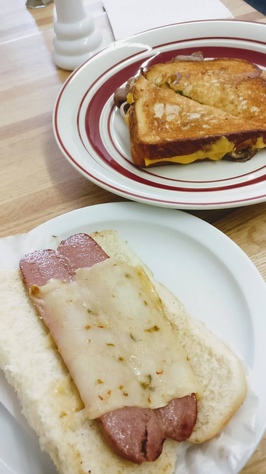 The Spot Cafe | cafe | 628 7th St, Rockford, IL 61104, USA | 7792108121 OR +1 779-210-8121